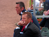 Glückwünsche für eine erfolgreiche Saison.Trainer Eddy Chart und Volker Messner