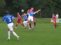Mit gemischten Gefühlen fährt das Trainerteam Eddy Chart und Volker Messner nach Beckum.