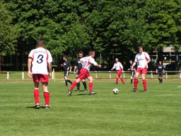 Oliver Gutsche und Toto Kron waren die Torschützen